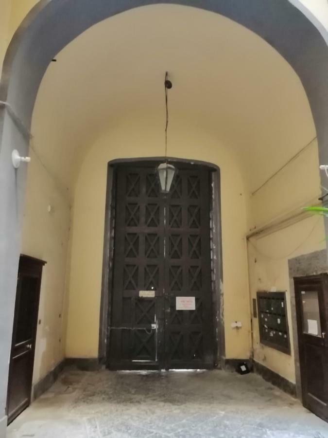 דירות נאפולי Ad Un Passo Dal Duomo "2" מראה חיצוני תמונה