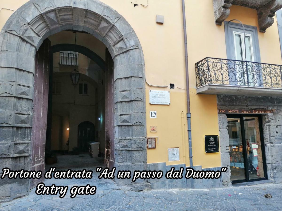דירות נאפולי Ad Un Passo Dal Duomo "2" מראה חיצוני תמונה